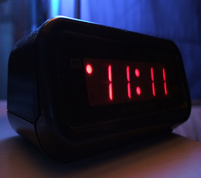 time 11:11 on digital clock